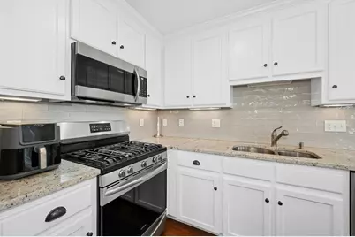 82 Pleasant Street #82, Medfield, MA 02052 - Photo 9