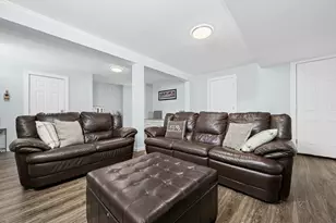 82 Pleasant St, Medfield, MA 02052 - Photo 27