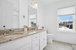 82 Pleasant St, Medfield, MA 02052 - Photo 25