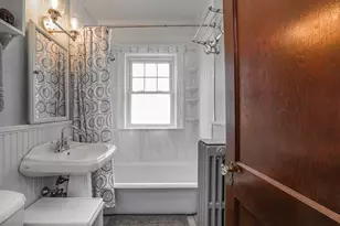 158 Durnell Ave, Boston, MA 02131 - Photo 15