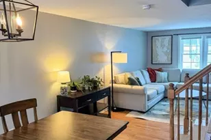 34 Crescent St, Northbridge, MA 01588 - Photo 11