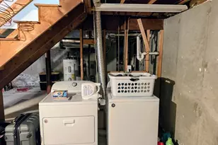 34 Crescent St, Northbridge, MA 01588 - Photo 29