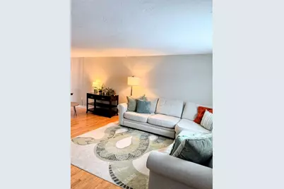 34 Crescent St #34, Northbridge, MA 01588 - Photo 5