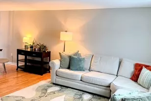 34 Crescent St, Northbridge, MA 01588 - Photo 5