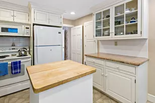 180 Pond View Dr, Barnstable, MA 02632 - Photo 15