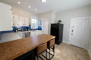 16 Lincoln St, Somerville, MA 02145 - Photo 7