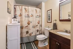 242 Pleasant St, Leominster, MA 01453 - Photo 17