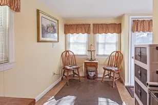 242 Pleasant St, Leominster, MA 01453 - Photo 13
