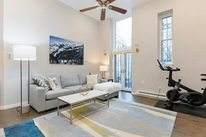 743 E 4th St #205, Boston, MA 02127 - Photo 9