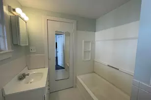 6 Lexington St, Newton, MA 02465 - Photo 23