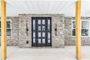 44 Balsam Hl Rd, Ludlow, MA 01056 - Photo 3