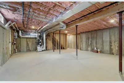 20 Mt Pleasant St, Dracut, MA 01826 - Photo 35