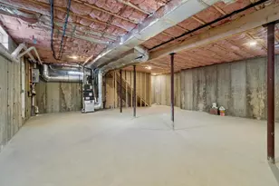 20 Mt Pleasant St, Dracut, MA 01826 - Photo 35