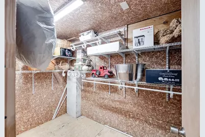 115 Grove St, West Springfield, MA 01089 - Photo 31