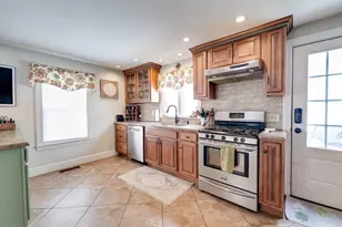 115 Grove St, West Springfield, MA 01089 - Photo 21