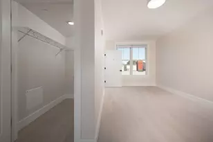 425 Border St, Boston, MA 02128 - Photo 11