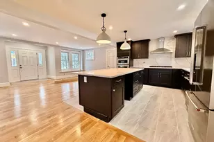 281 Elmwood Ave, Quincy, MA 02169 - Photo 11