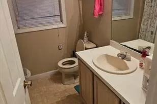 43 Juniper St, Billerica, MA 01862 - Photo 5