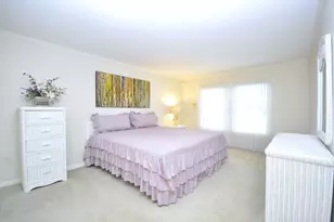 5 Country Dr, Bridgewater, MA 02324 - Photo 11