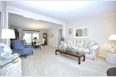 5 Country Drive, Bridgewater, MA 02324 - Photo 3