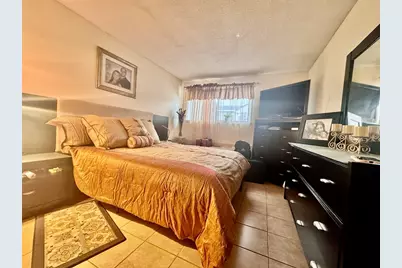 311 Pawtucket Blvd #3, Lowell, MA 01854 - Photo 11