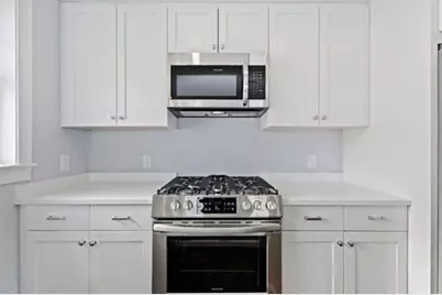 23 Taylor St #3, Waltham, MA 02453 - Photo 3