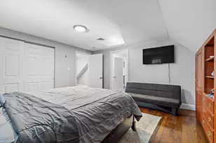 463 Pleasant St, Bridgewater, MA 02333 - Photo 25