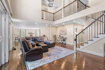 463 Pleasant St, Bridgewater, MA 02333 - Photo 15