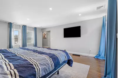 463 Pleasant St, Bridgewater, MA 02333 - Photo 27