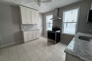 106 Malden St, Everett, MA 02149 - Photo 11