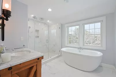 62 Tucker Ln, Dartmouth, MA 02747 - Photo 17