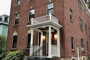 7 Linden St, Brookline, MA 02445 - Photo 5