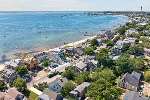 600 Commercial St, Provincetown, MA 02657 - Photo 25