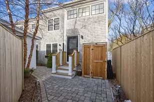 600 Commercial St, Provincetown, MA 02657 - Photo 19