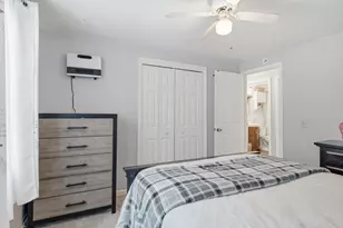 30 W Hill Rd, Springfield, MA 01109 - Photo 13