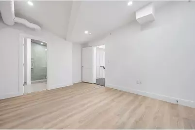 536 Broadway #204, Everett, MA 02149 - Photo 7