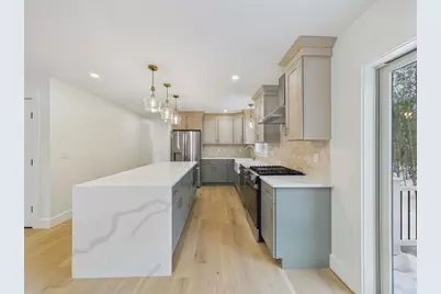 280 Plain St, Rehoboth, MA 02769 - Photo 9