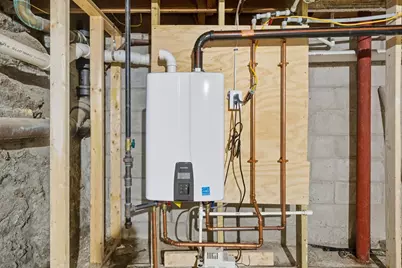 400 Adams St #A, Milton, MA 02186 - Photo 19