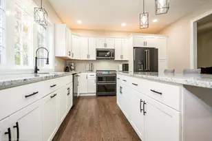 111 Dunbar St, Taunton, MA 02780 - Photo 11