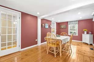 376 Douglas St, Uxbridge, MA 01569 - Photo 11