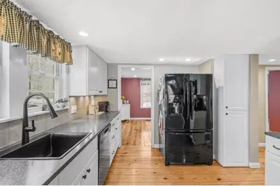 376 Douglas Street, Uxbridge, MA 01569 - Photo 7