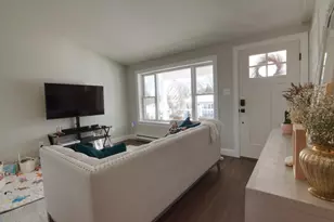 12 Erie Ave, Worcester, MA 01605 - Photo 5