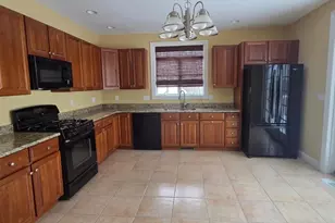 8 Riverview Heights, Amesbury, MA 01913 - Photo 9