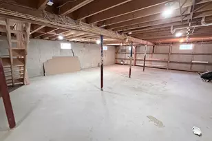 28 Edgeworth St, Weymouth, MA 02169 - Photo 7