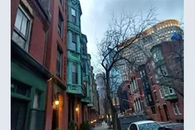 141 Arlington St #4, Boston, MA 02116 - Photo 27