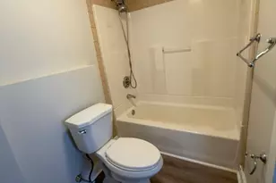 43 Sherman St, Foxboro, MA 02035 - Photo 5