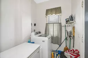 35 Bullard St, Boston, MA 02121 - Photo 13