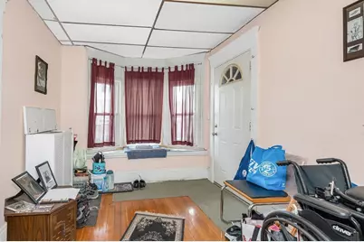 35 Bullard St, Boston, MA 02121 - Photo 3