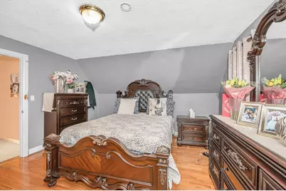 35 Bullard St, Boston, MA 02121 - Photo 31