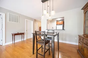 5170 Washington St, Boston, MA 02132 - Photo 9